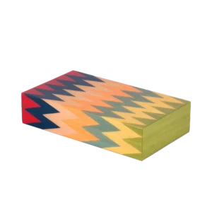 Zag travel backgammon set closed, compact case with multicoloured zigzag marquetry