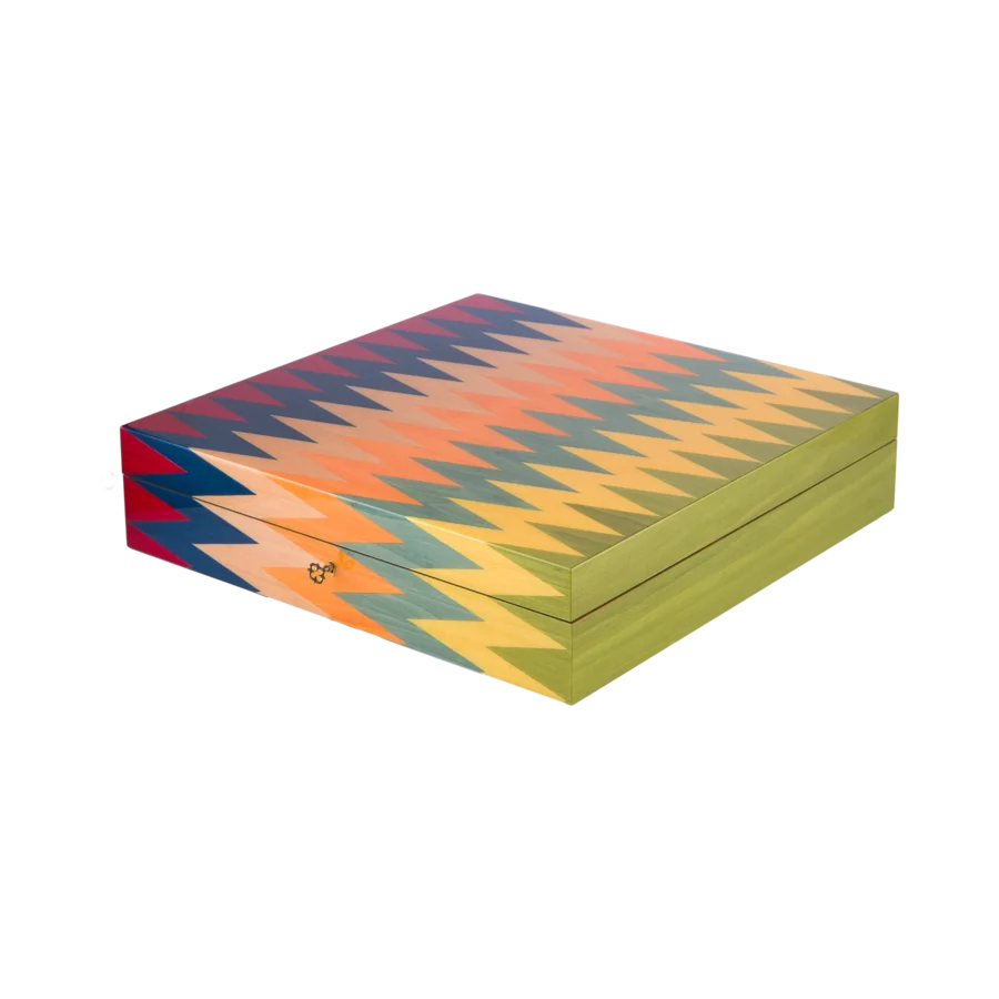 Zag chess box closed, multicoloured zigzag marquetry lid