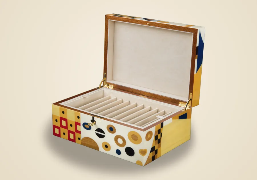 Hand-inlaid jewelry box, open, made in the Ercolano workshop in Sorrento